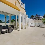 Townhouse Park Paraiso