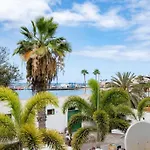 Apartamento En Primera Linea En Los Cristianos