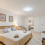Villa With Private Pool And Beautiful Garden