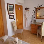 Casa Mariposa Guesthouse (Adults Only)