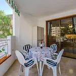Las Rosas Apartment