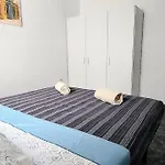 Blue Wave Apartment
