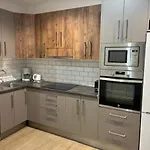 Top Terrassen Wohnungen, Direkt Am Strand, 25 M Beheiztem Pool, Wifi Free, Free Parking