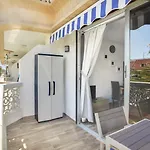 Modern Apartment In Playa De Las Americas