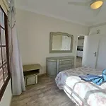Atlantis 3 One Bedroom, Sea Front, In Complex With Pool