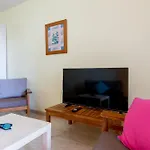 2A Apartamento Abrigos, Wifi Y Balcon