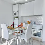 Colina 108A Acogedor Apt Con Terraza Y Piscina