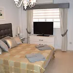 Lovely 2 Bed Apartment In Los Cristianos K204