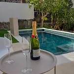 Villa Katara By Helloapartments