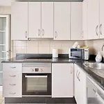 Terrazas Del Duque Beach Apartment