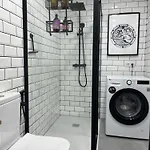 The Botanical - 3 People Apartment