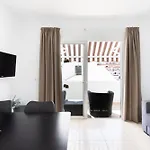 Home2Book Las Americas Coastal Apt, Pool & Terrace