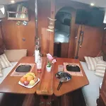 Cozy Sailboat Experience