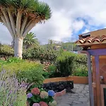 Villa Caya