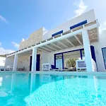 Villa Itaca Vista Mar Y Piscina Climatizada