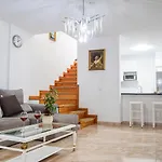 Cozy Townhouse With Ocean Views In Costa Adeje