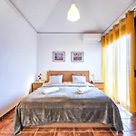 La Tejita - Family Apartment Home