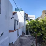 La Casa Vieja