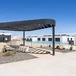 Home2Book Nordic Stay, Pool & Waves In Abades