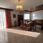 Villa Monkey