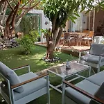 Apartamento Paradero Con Jardin