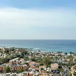 Sunny Oceanview Studio Apartment In Costa Adeje