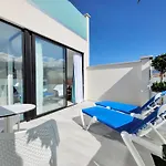 Puerto Azul