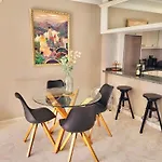 Casa Del Mar