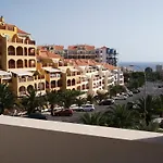 4-Bedroom Villa Los Corales With Jacuzzi, Garden, Close To Everything
