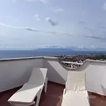 Ocean View Haven, Perla Del Mar