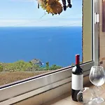 Amazing Country House With Ocean
