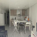 Cozy Apartment With Balcony, Pool And Wifi In Playa De Las Americas