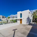 Apartment Don Carlos Sea View - Adults Only !
