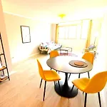Sunny Stay