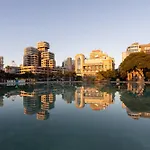 Home2Book Spacious Apt Harbour Views, Santa Cruz