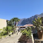 Casa Amber Los Gigantes, Fully Equipped, Amazing Views, Central Location