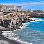 Rosa De Mar 1 - Parking, Pool, Beachfront, Tv Channels
