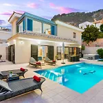 Torviscas Sunset Villa 4 Rooms & Private Jacuzzi