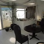 Luxurioese Ferienhaus Mit Terrasse