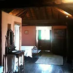 Casa Roja Mit Pool Und Terrasse Fuer 6 Personen