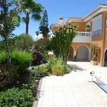 Apartment In Chayofa Mit Pool & Garten