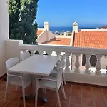 One Bedroom Apartment With Sea Views K110