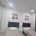 Casa Palmera 2 Only 150 Meters To The Beach, Heated Pool, Wifi, Sat-Tv, Terrace, Central Location, Washing Machine