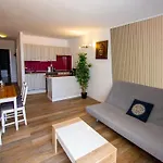 The Great Palm Apartment