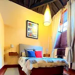 Casa Tradicional - Caleton Chico