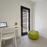 Apartment Tropical