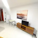 Apartment On The Front Line From The Ocean
