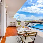 Marina Palace With Swimming Pool