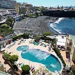 Neptuno Poll Y Beach Experience