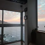 Sea Lover'S Nest